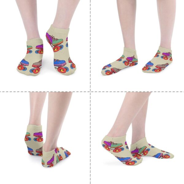 Retro Colorful Roller Skates Women Boot Socks, Breathable Men Athletic Socks, Low Cut Ankle Anti-Slid Sock 5 Pack